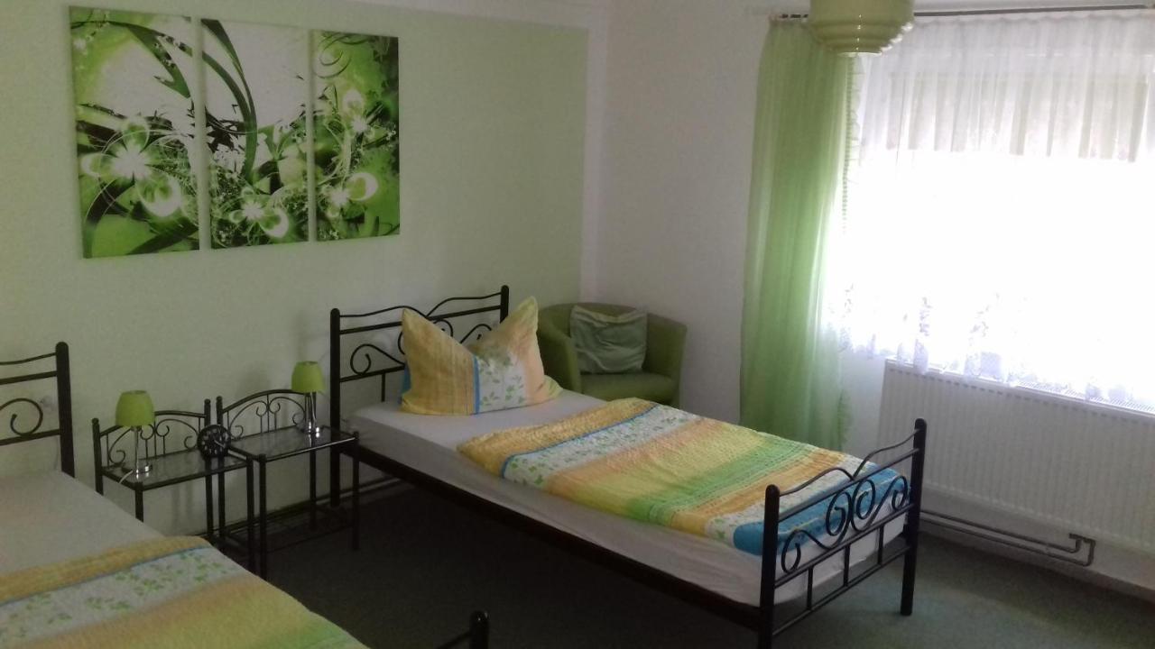 Ferienhaus Johanna & Ferienwohnung Thum Weischlitz Buitenkant foto